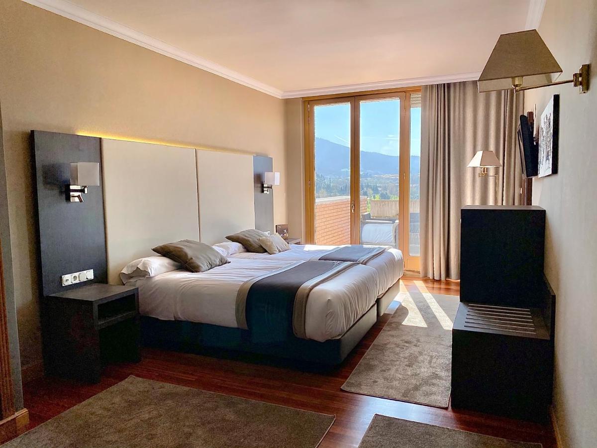 Hotel Armine Basauri Kültér fotó