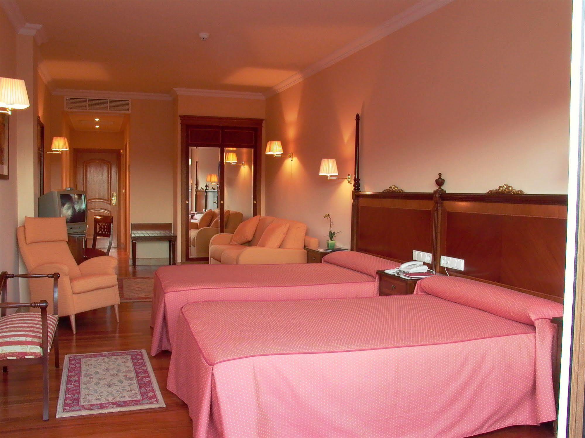 Hotel Armine Basauri Kültér fotó